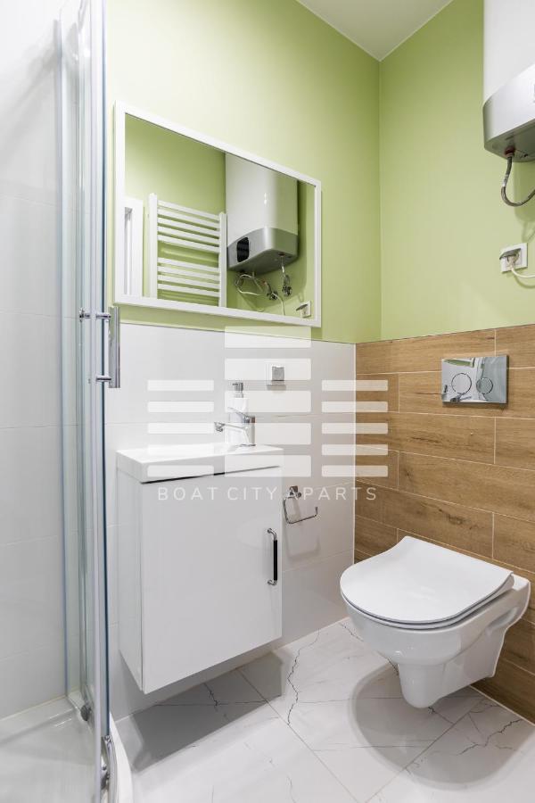 Boat City Aparts - Dworzec Lodz Fabryczna Екстер'єр фото